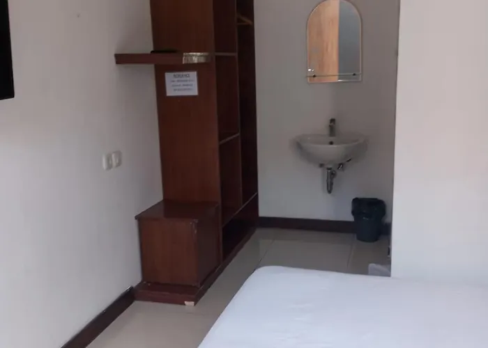 Casavina Batu Bolong ホテル