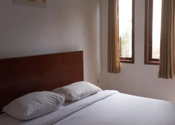 Casavina Batu Bolong 2*