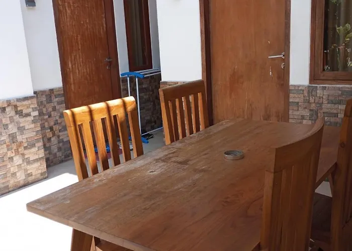 Casavina Batu Bolong 2*