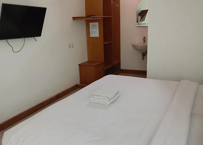 Casavina Batu Bolong 2*